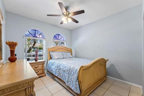 3852 Oak Ridge Circle Weston FL 33331