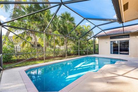 3852 Oak Ridge Circle Weston FL 33331