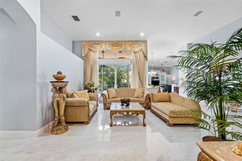 3852 Oak Ridge Circle Weston FL 33331