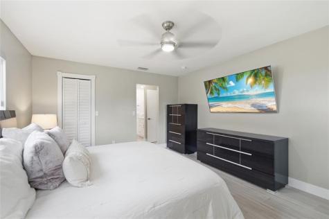 8340 SW 27th Place Davie FL 33328
