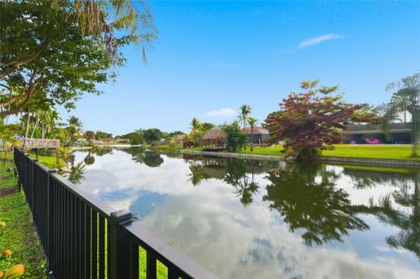 8340 SW 27th Place Davie FL 33328