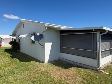2392 SW 13th Terrace Boynton Beach FL 33426