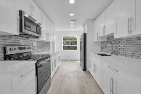 4911 NW 16th Street Lauderhill FL 33313