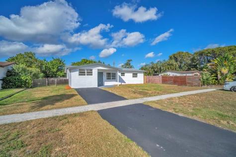 4911 NW 16th Street Lauderhill FL 33313
