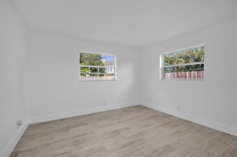 4911 NW 16th Street Lauderhill FL 33313