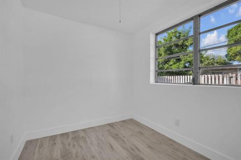4911 NW 16th Street Lauderhill FL 33313