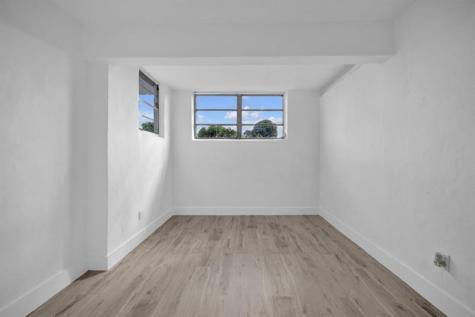 4911 NW 16th Street Lauderhill FL 33313