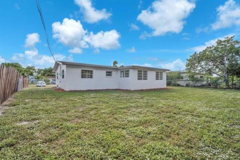 4911 NW 16th Street Lauderhill FL 33313
