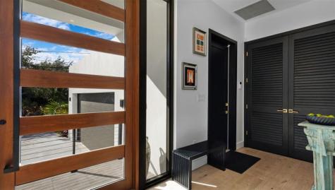 823 Ponce De Leon Drive Fort Lauderdale FL 33316