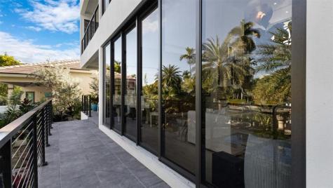 823 Ponce De Leon Drive Fort Lauderdale FL 33316