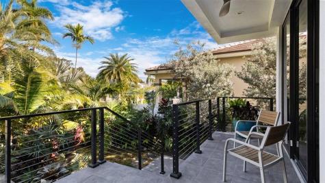 823 Ponce De Leon Drive Fort Lauderdale FL 33316