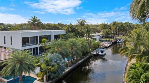 823 Ponce De Leon Drive Fort Lauderdale FL 33316