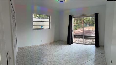 452 W Royal Palm Road Boca Raton FL 33432