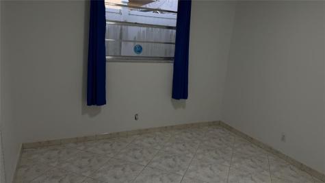 452 W Royal Palm Road Boca Raton FL 33432