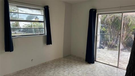 452 W Royal Palm Road Boca Raton FL 33432