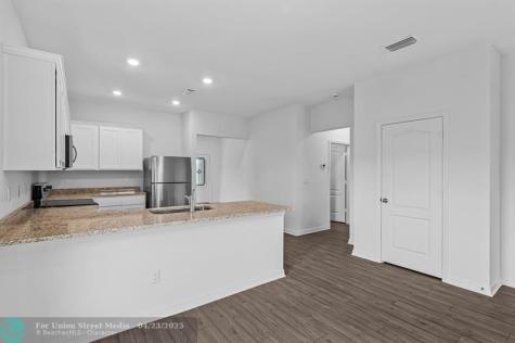 9316 104TH Avenue Vero Beach FL 32967