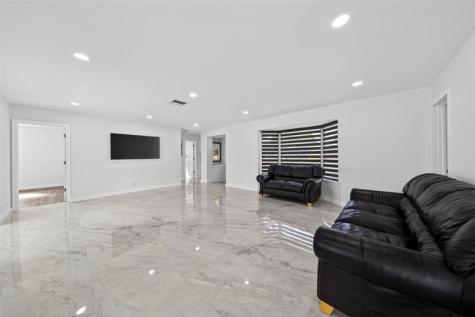 4390 NW 38th Avenue Fort Lauderdale FL 33309