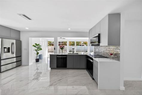 4390 NW 38th Avenue Fort Lauderdale FL 33309