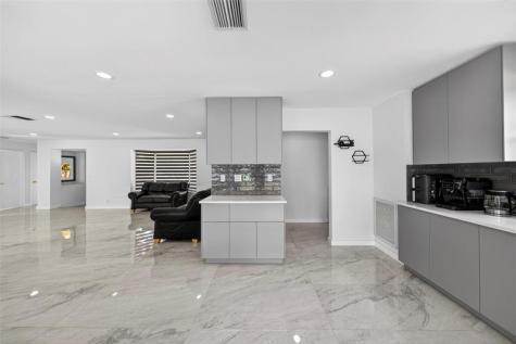 4390 NW 38th Avenue Fort Lauderdale FL 33309