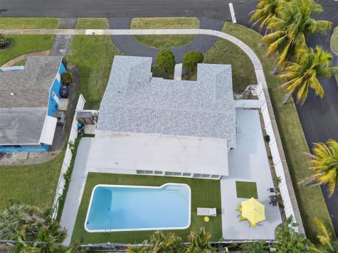 4390 NW 38th Avenue Fort Lauderdale FL 33309