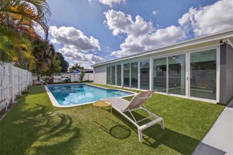 4390 NW 38th Avenue Fort Lauderdale FL 33309