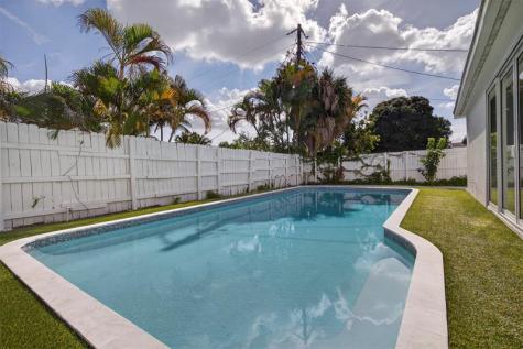 4390 NW 38th Avenue Fort Lauderdale FL 33309