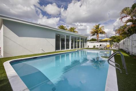 4390 NW 38th Avenue Fort Lauderdale FL 33309