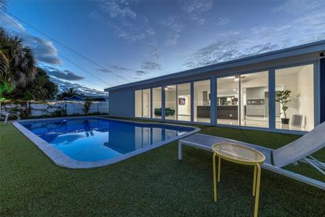 4390 NW 38th Avenue Fort Lauderdale FL 33309
