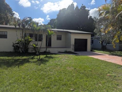 2708 Adams Street Hollywood FL 33020