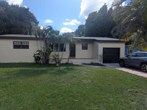 2708 Adams Street Hollywood FL 33020