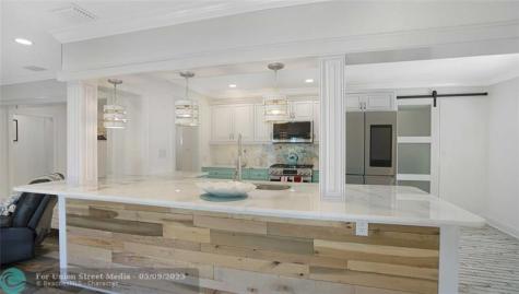 1736 NW 39th Street Oakland Park FL 33309
