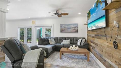 1736 NW 39th Street Oakland Park FL 33309