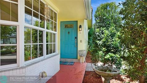 1736 NW 39th Street Oakland Park FL 33309