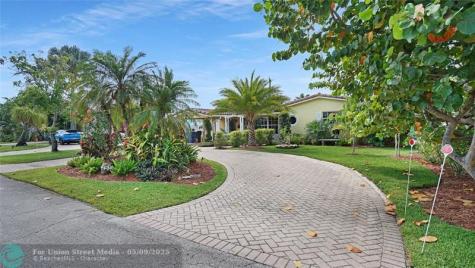 1736 NW 39th Street Oakland Park FL 33309