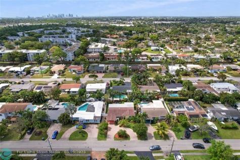 1736 NW 39th Street Oakland Park FL 33309