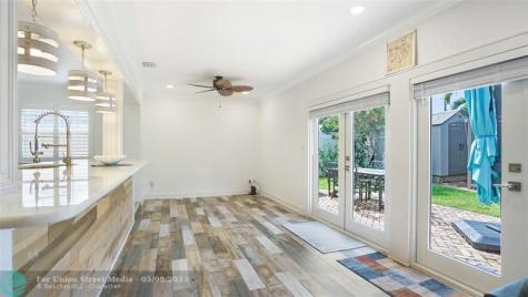 1736 NW 39th Street Oakland Park FL 33309
