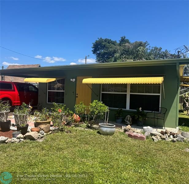 1154 4th Way Fort Myers FL 33903