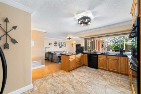 10510 NW 24 Street Sunrise FL r