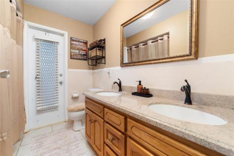 10510 NW 24 Street Sunrise FL r