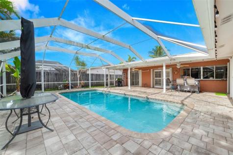 10510 NW 24 Street Sunrise FL r
