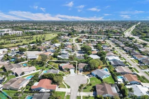 9261 SW 16th Road W Boca Raton FL 33428