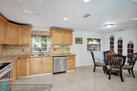 9261 SW 16th Road W Boca Raton FL 33428