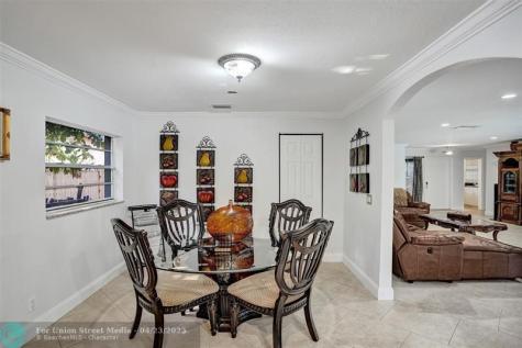 9261 SW 16th Road W Boca Raton FL 33428