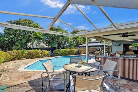 9261 SW 16th Road W Boca Raton FL 33428