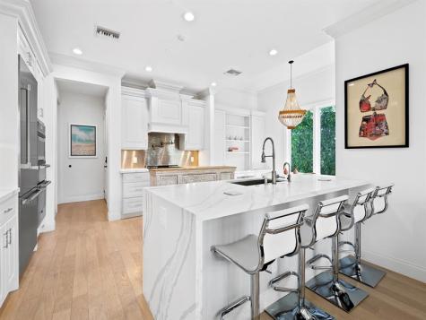 717 Solar Isle Drive Fort Lauderdale FL 33301