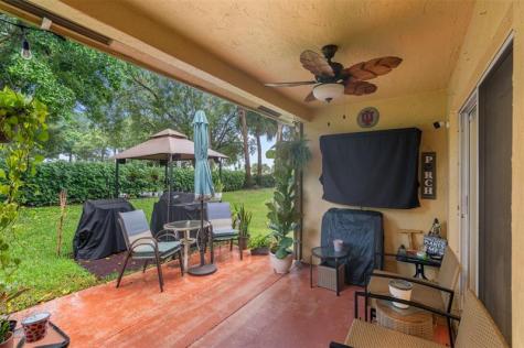 18241 NW 8th Street Pembroke Pines FL 33029