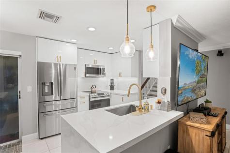 18241 NW 8th Street Pembroke Pines FL 33029