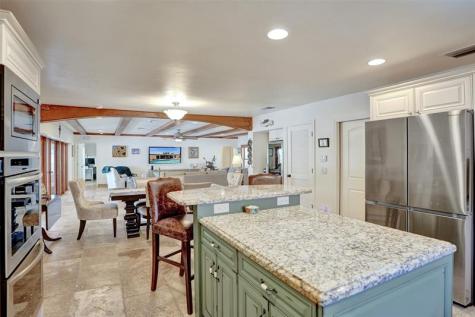 2000 NE 31st Avenue Fort Lauderdale FL 33305