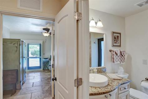 2000 NE 31st Avenue Fort Lauderdale FL 33305