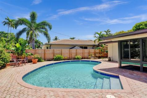 2000 NE 31st Avenue Fort Lauderdale FL 33305